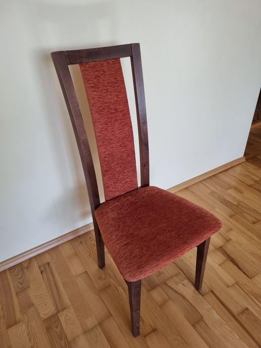 Krzesło drewniane tapicerowane