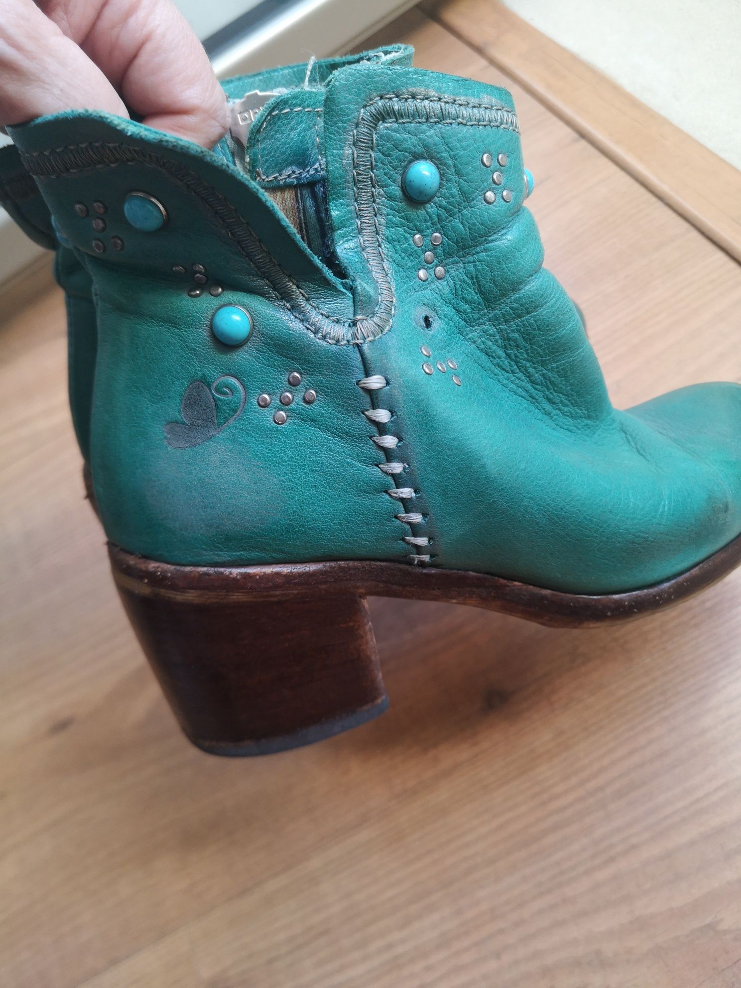 Botas Felmini originais cor menta