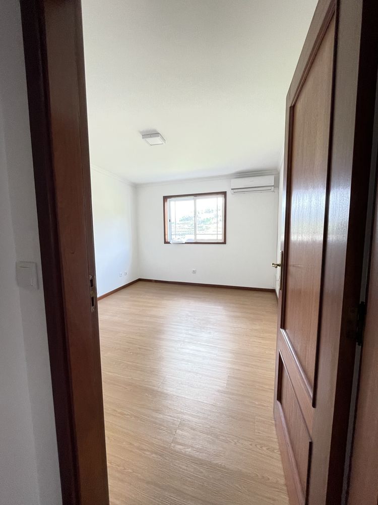 Vendo moradia T3
