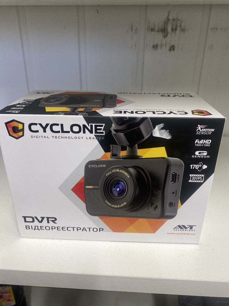 Видеорегистратор Cyclone DVH-47 DUAL