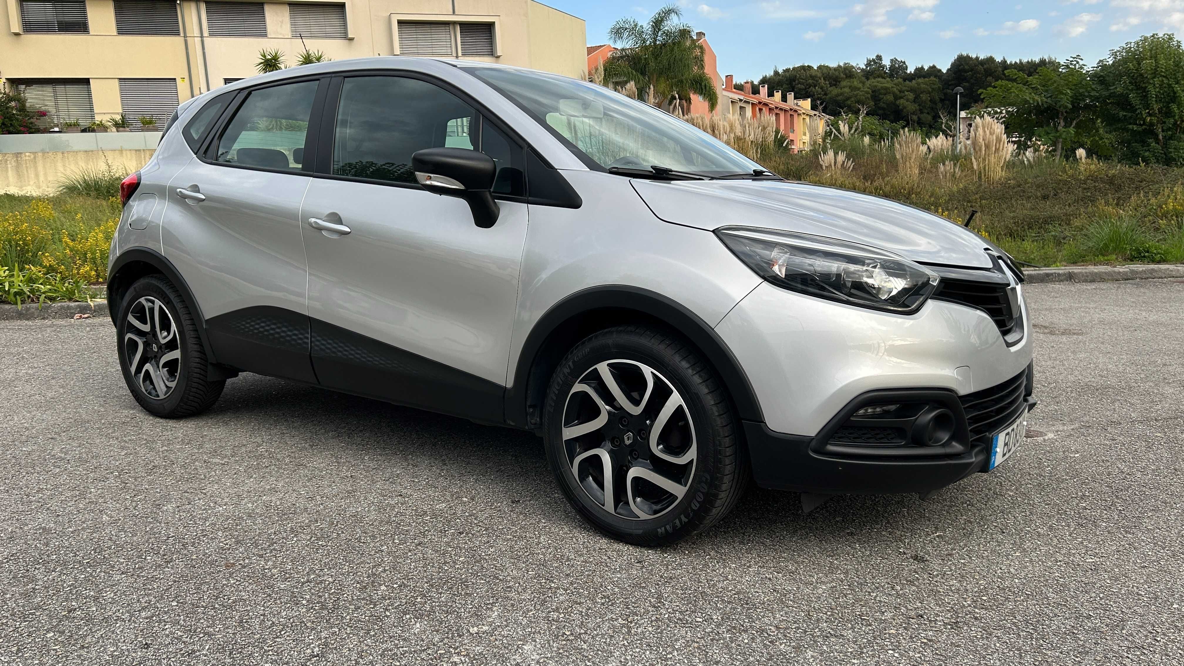 Renault Captur TCE (Excelente Estado)