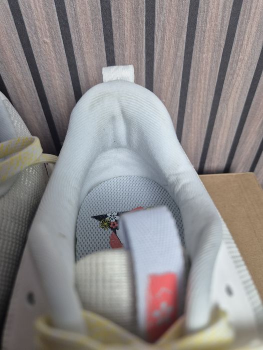 Nike Performance Juniper 3 Obuwie do biegania odblaski  42