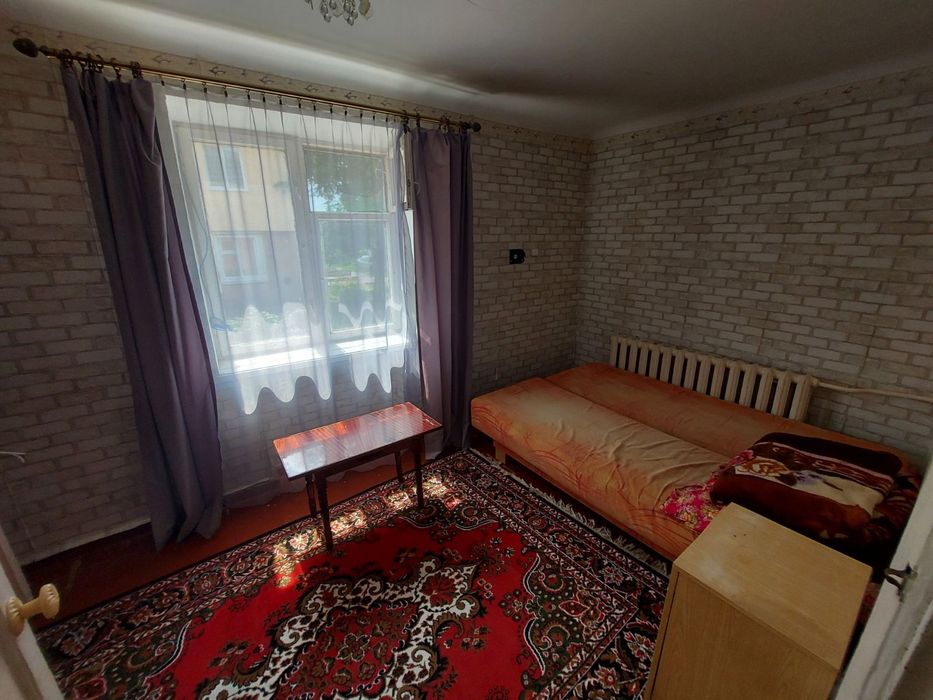 Продам 2х Кімнатну Квартиру в центрі міста Кобеляки