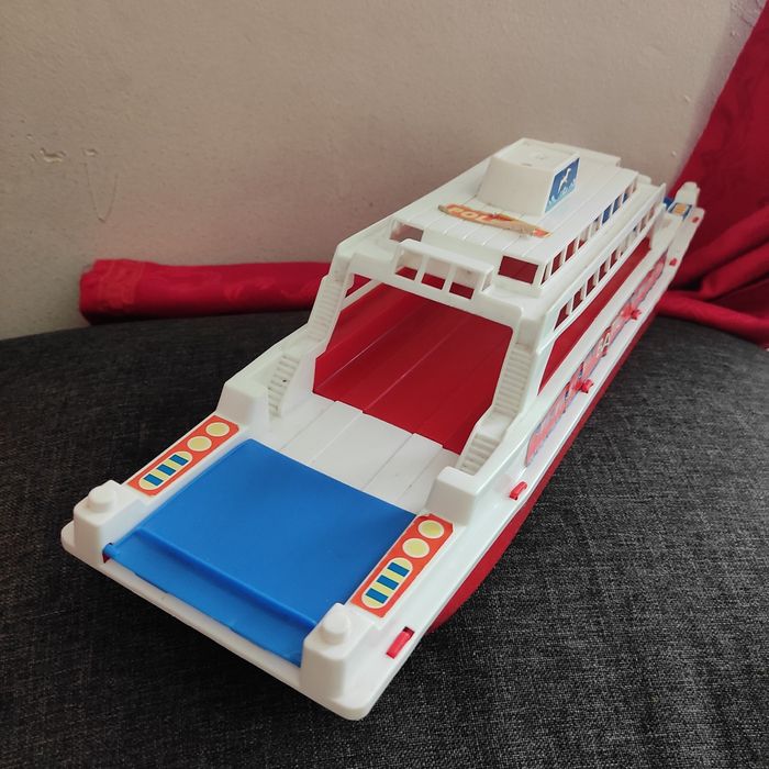 Zabawka Statek - prom