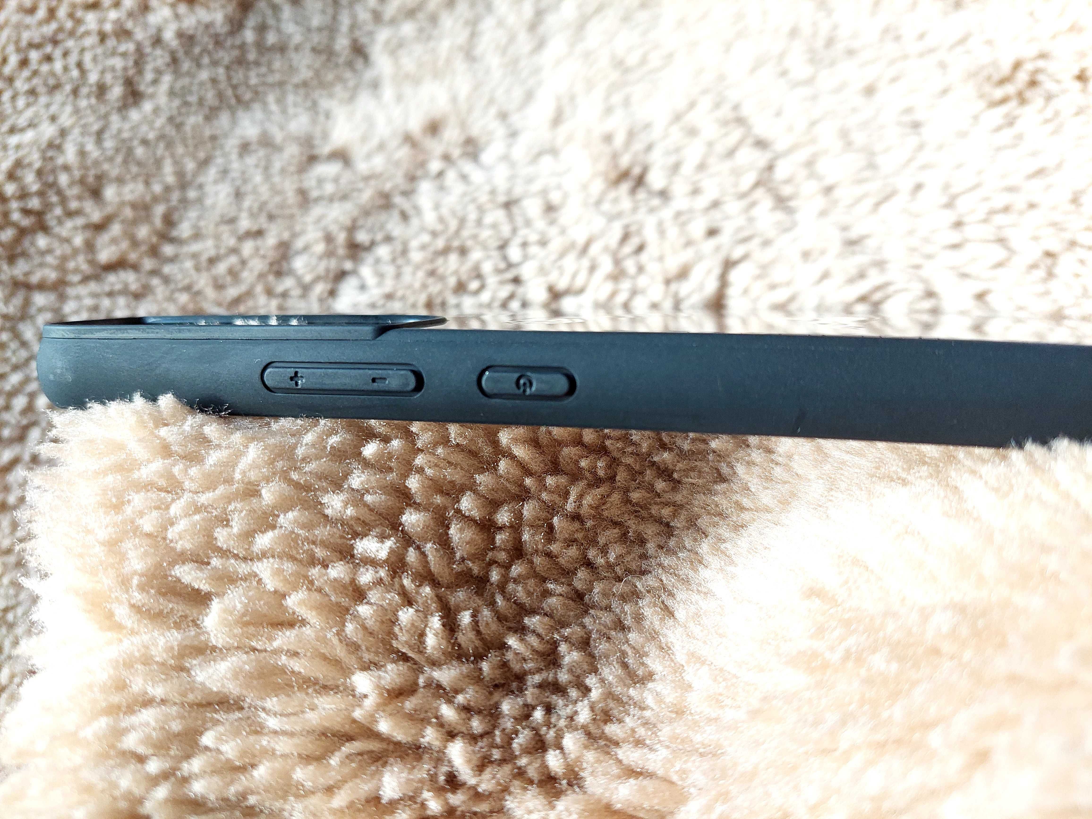 Etui Amizee do Samsung Galaxy S22