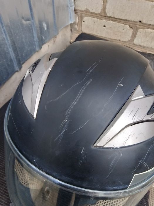 Продам Шолом ф2 розмір 61-62