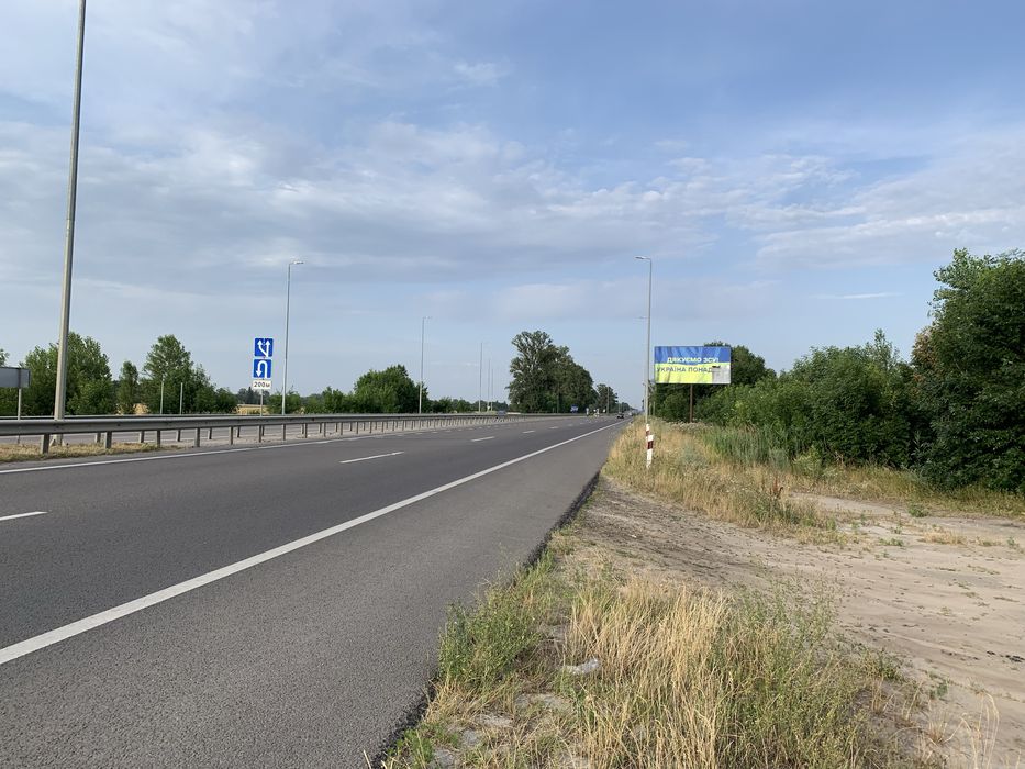 Верхоли земельна ділянка на трасі фасад