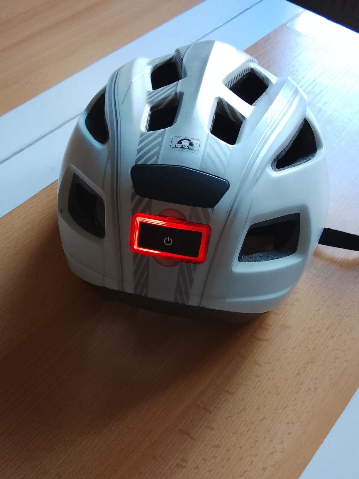 Kask rowerowy Crivit L/XL z lampką