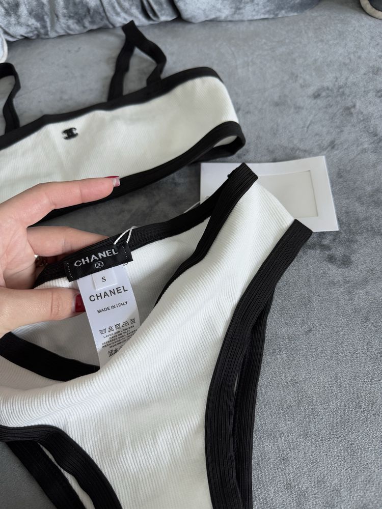 Белый купальник комплект в рубчик Chanel