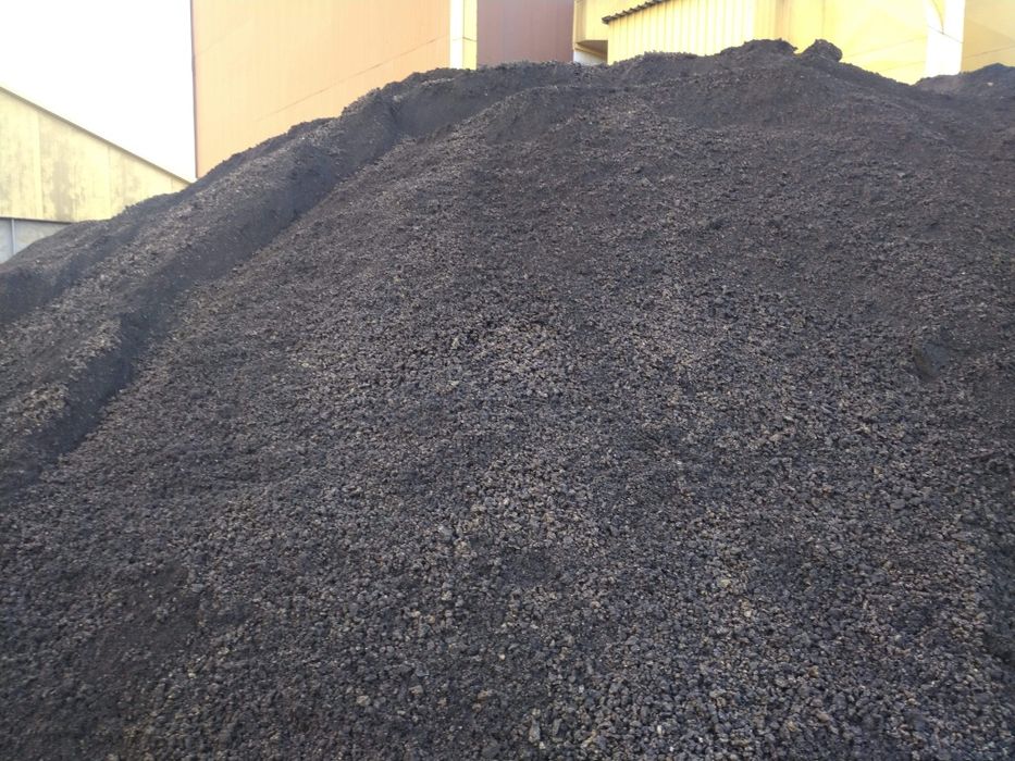 Szlaka żużel materialy sypkie na utwardzenie tetenu