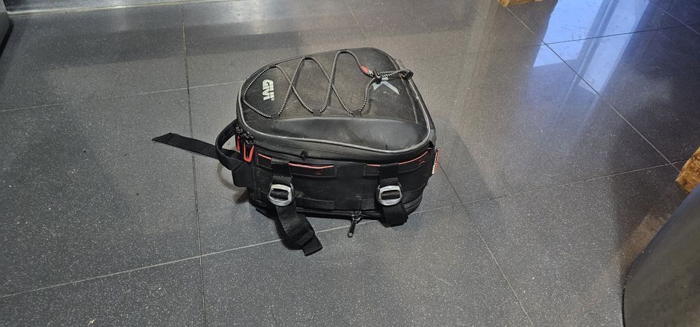 Bolsa Givi XL07B para mota