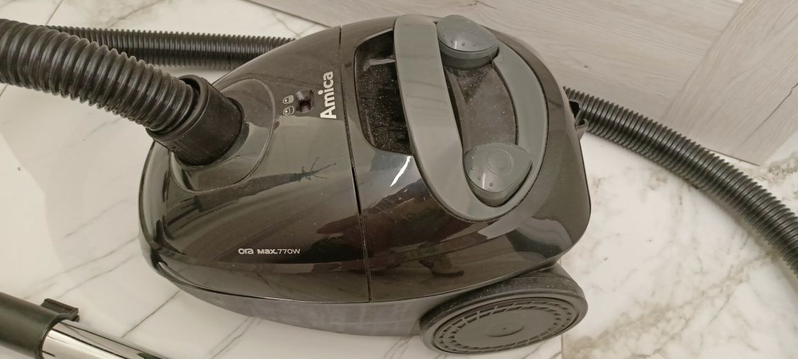 Odkurzacz Amica VM 1021 Ora +workii