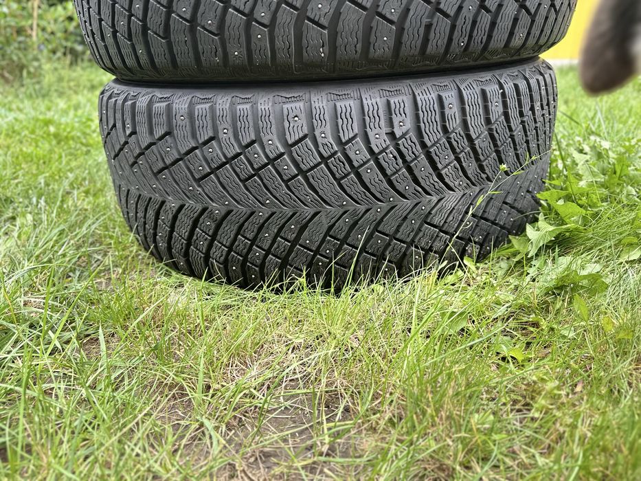 Зима шип 275/50 R20 Michelin X-ice North 4 SUV