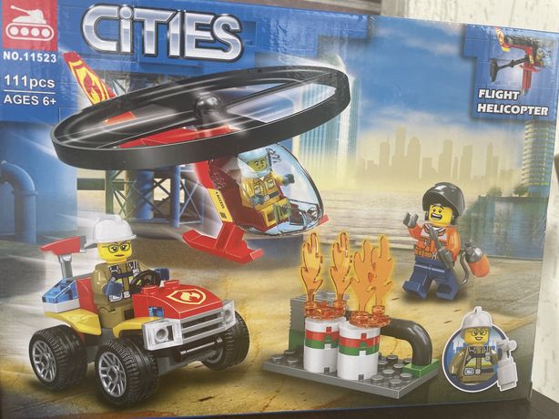 Лего, 111 деталей, город