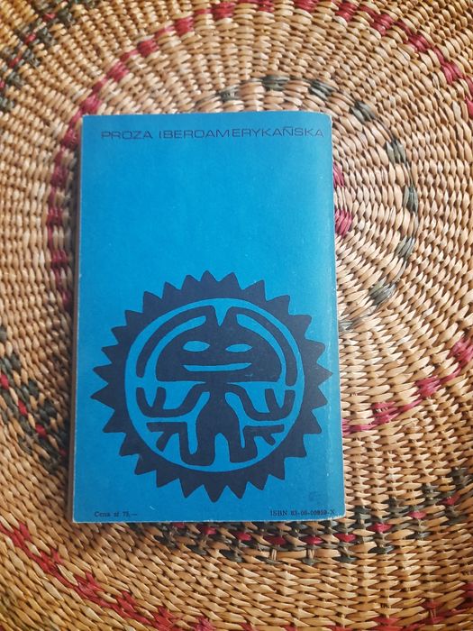 Książka Carlos Fluentes - Historia rodzinna