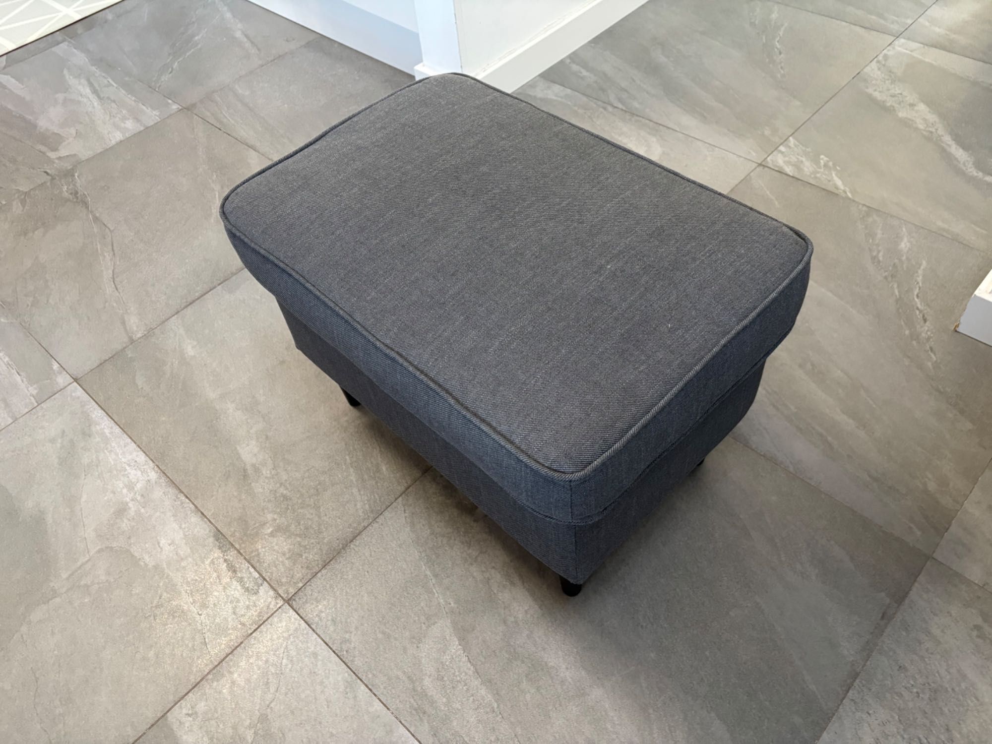Podnóżek Strandmon Ikea