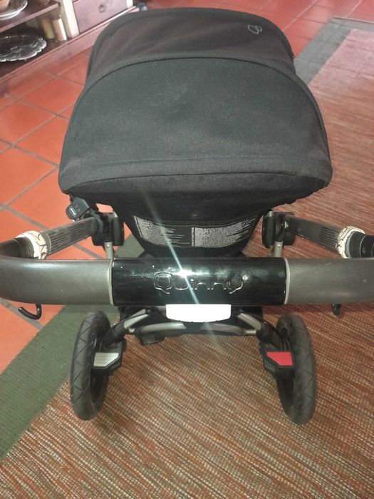 Carrinho Quinny Buzz Xtra + Cadeira Auto Pebble Plus i-Size