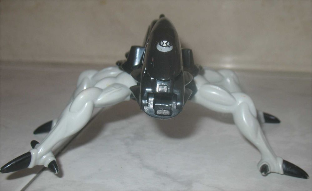 Ben 10 - Figura de personagem