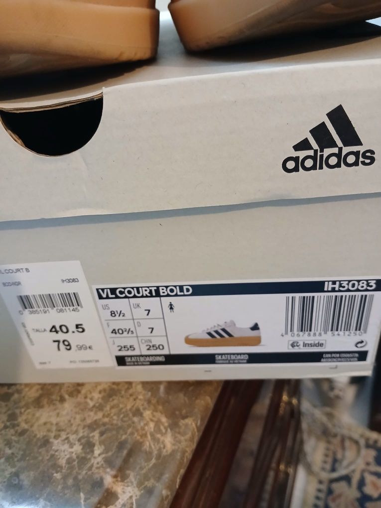 Sapatilhas Adidas Novas Lindas
