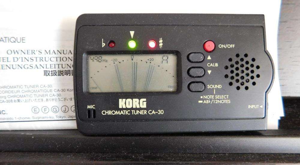 KORG Chromatic Tuner CA-30