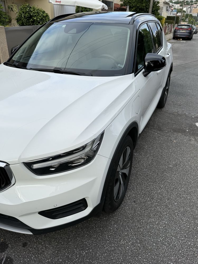 Volvo xc40  plug in hybrid