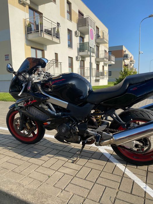 Honda VTR1000F 2002 rok//NOWA CENA!!!