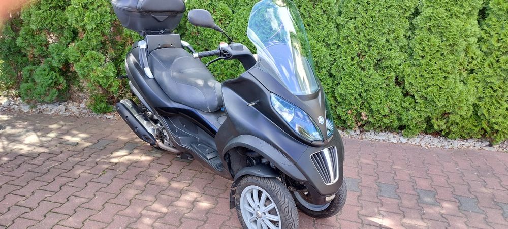 Piaggio Mp3 400 L5e ba kat. B! 2009 ROK kufer czarny matt