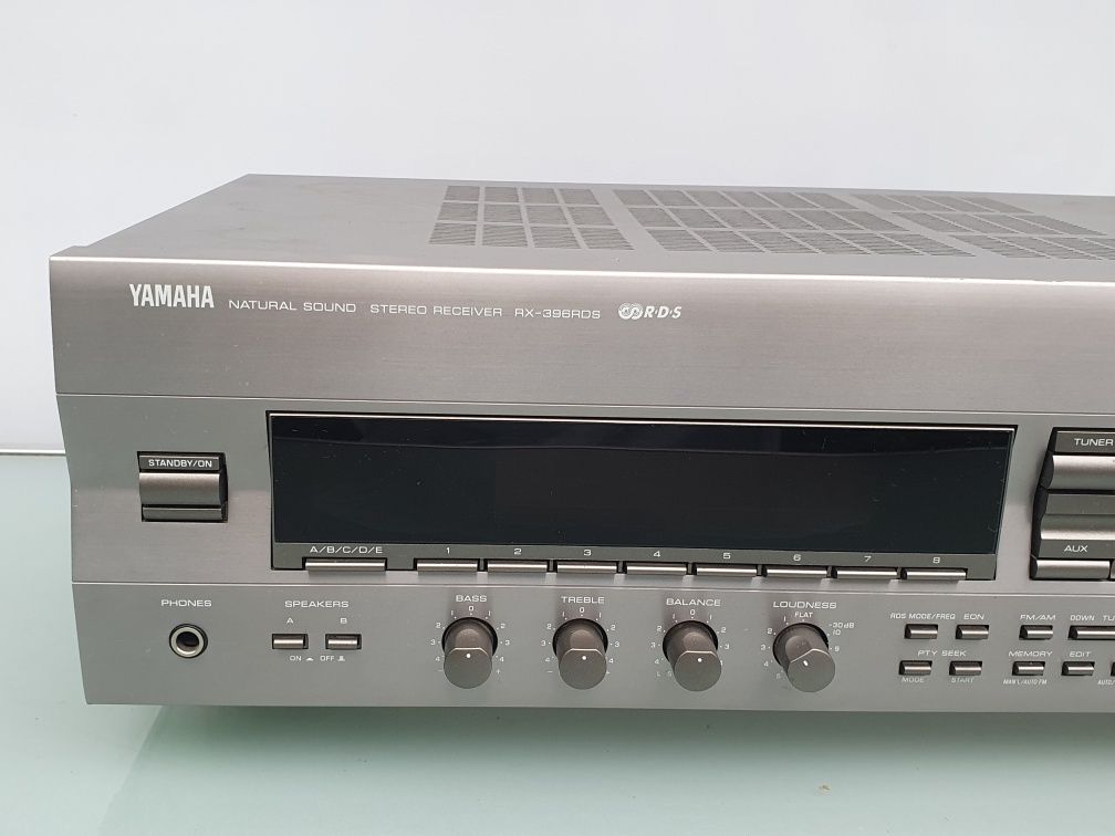 Solidny amplituner YAMAHA RX-396RDS 2.0 tytanowy