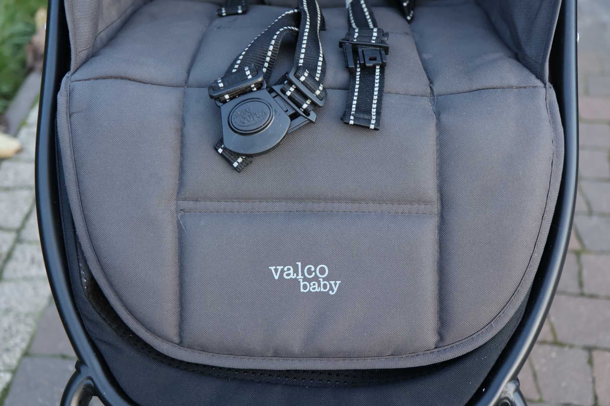 Wózek dziecięcy Valco Baby Snap4 - wózek spacerowy + okrycie na nóżki