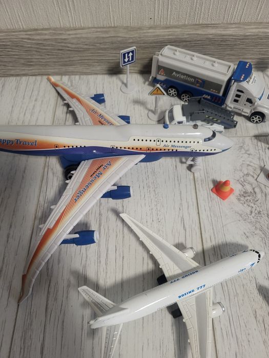 Набор самолетов(аэропорт)