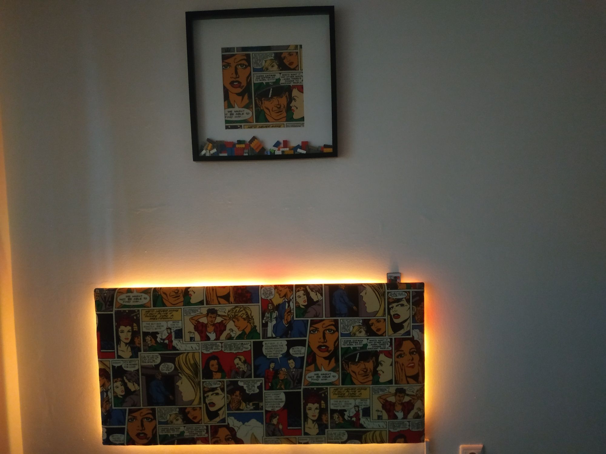 Cabeceira cama com led RGB  + almofada