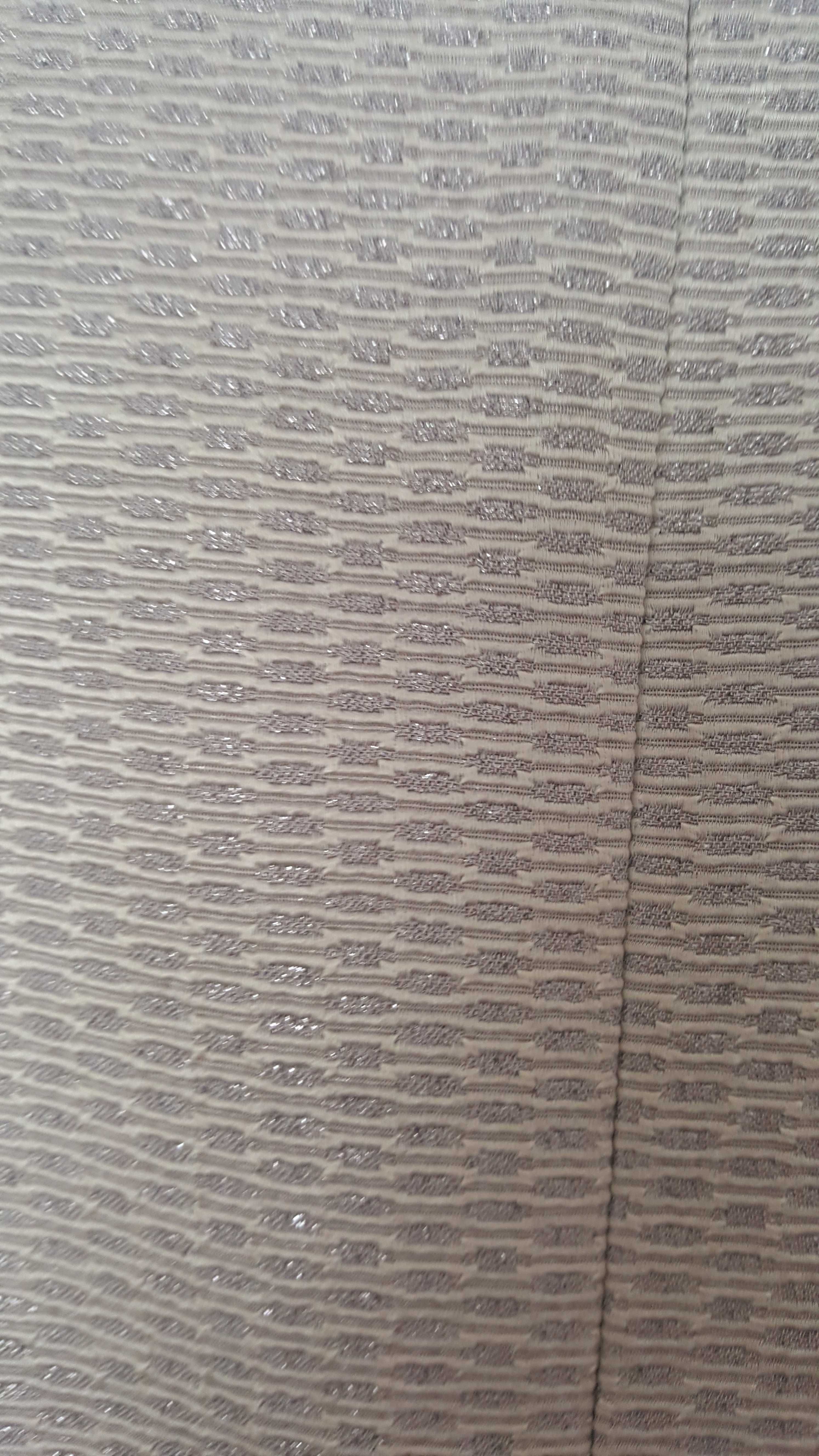 sukienka krótka Simple r. 34, beżowa ze srebrną nitką