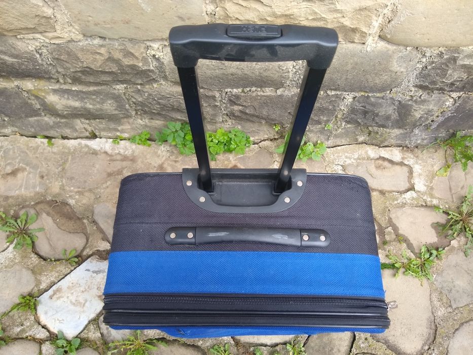 Чемодан - валіза