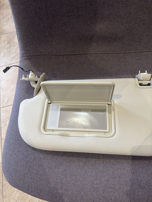 Ford Kuga MK2 CJ54 S046B96 AAW osłona przeciwsłoneczna komplet