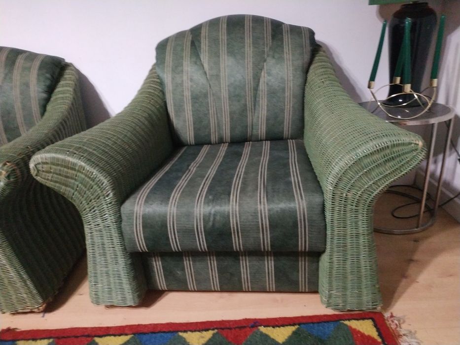 Meble rattanowe komplet stół witryna fotele sofa