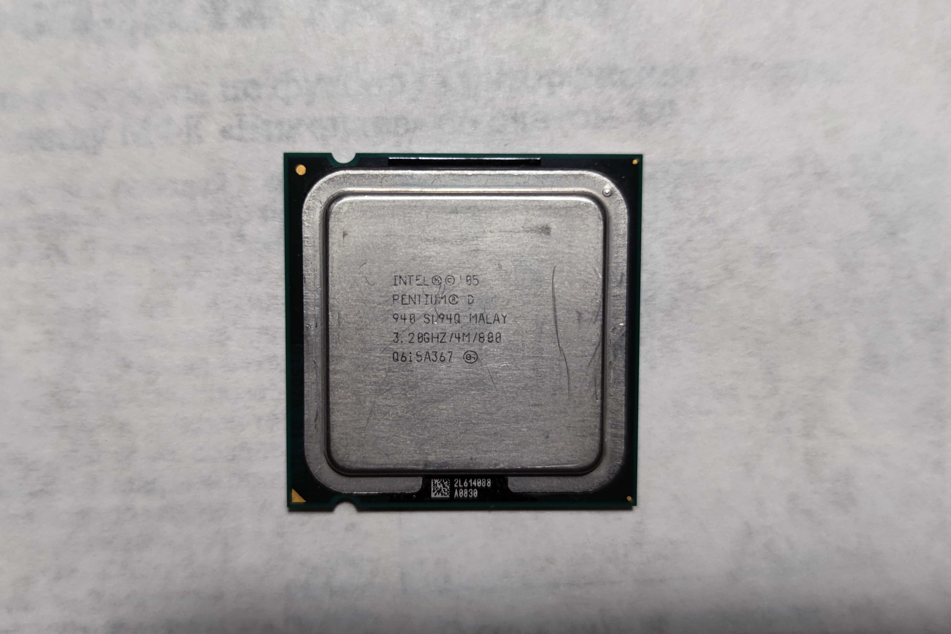 Процессор Intel Pentium D 940 3.2GHz/4M/800 s775
