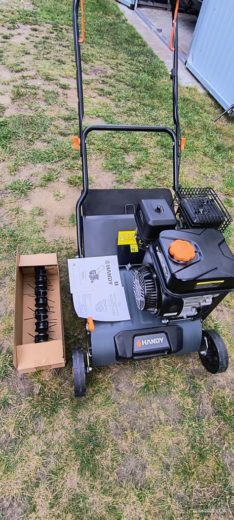 Wertykulator Aerator spalinowy