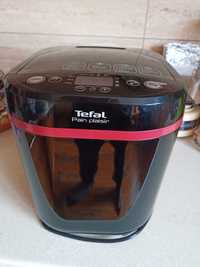 Wypiekacz do chleba Tefal PF220838 czarny 700 W