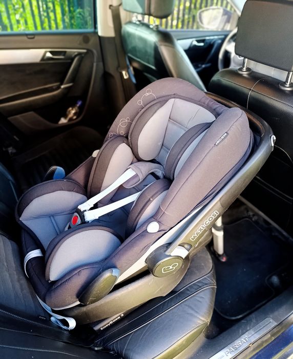 Автокрісло 0-13 кг Maxi Cosi з базою