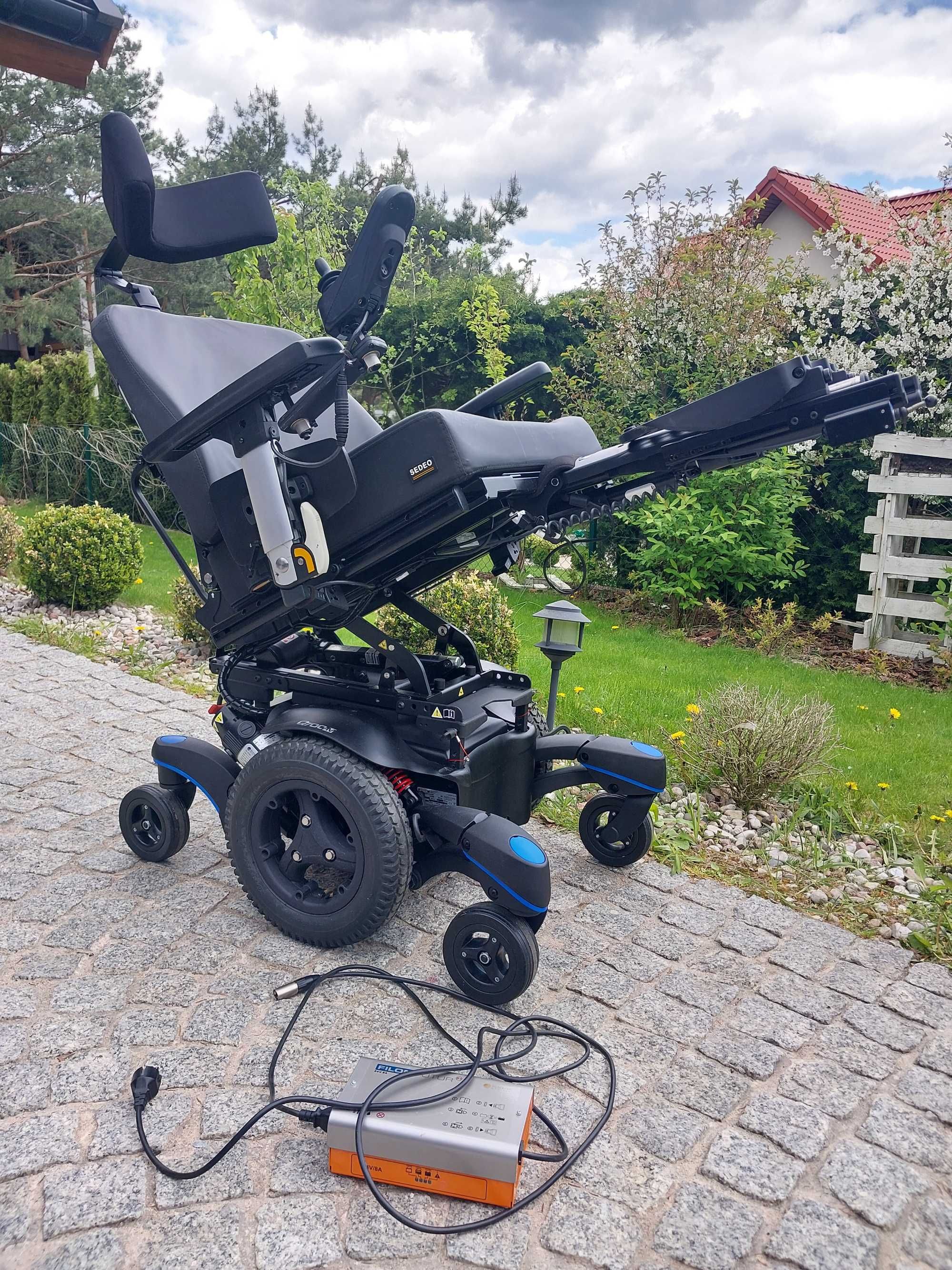 wózek inwalidzki elektryczny Quickie Q700M pełna elektryka 2021r