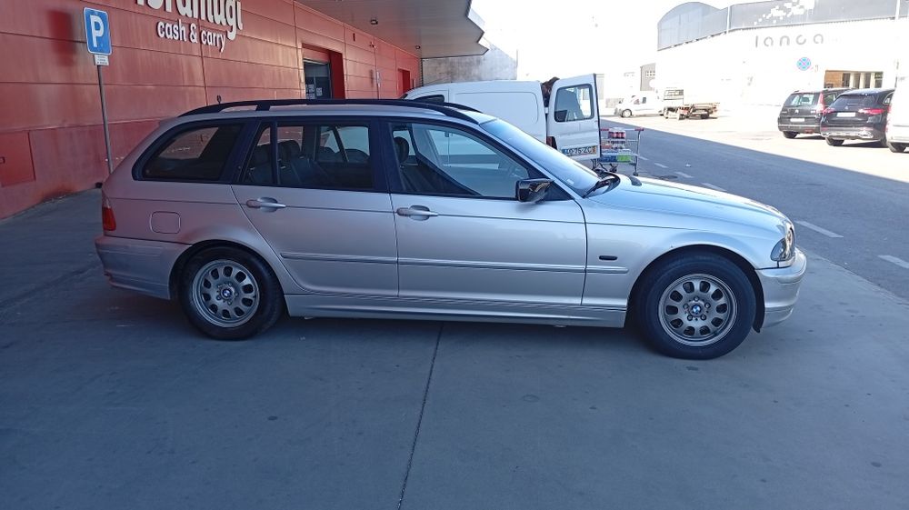 BMW 32D ano 2000