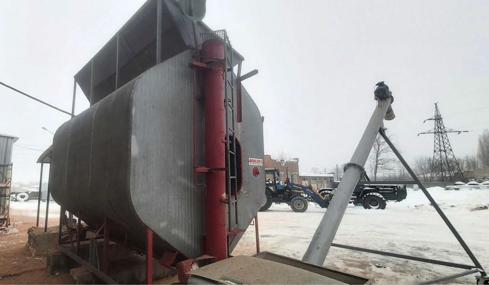 Продається зерносушарка з газовим модулем