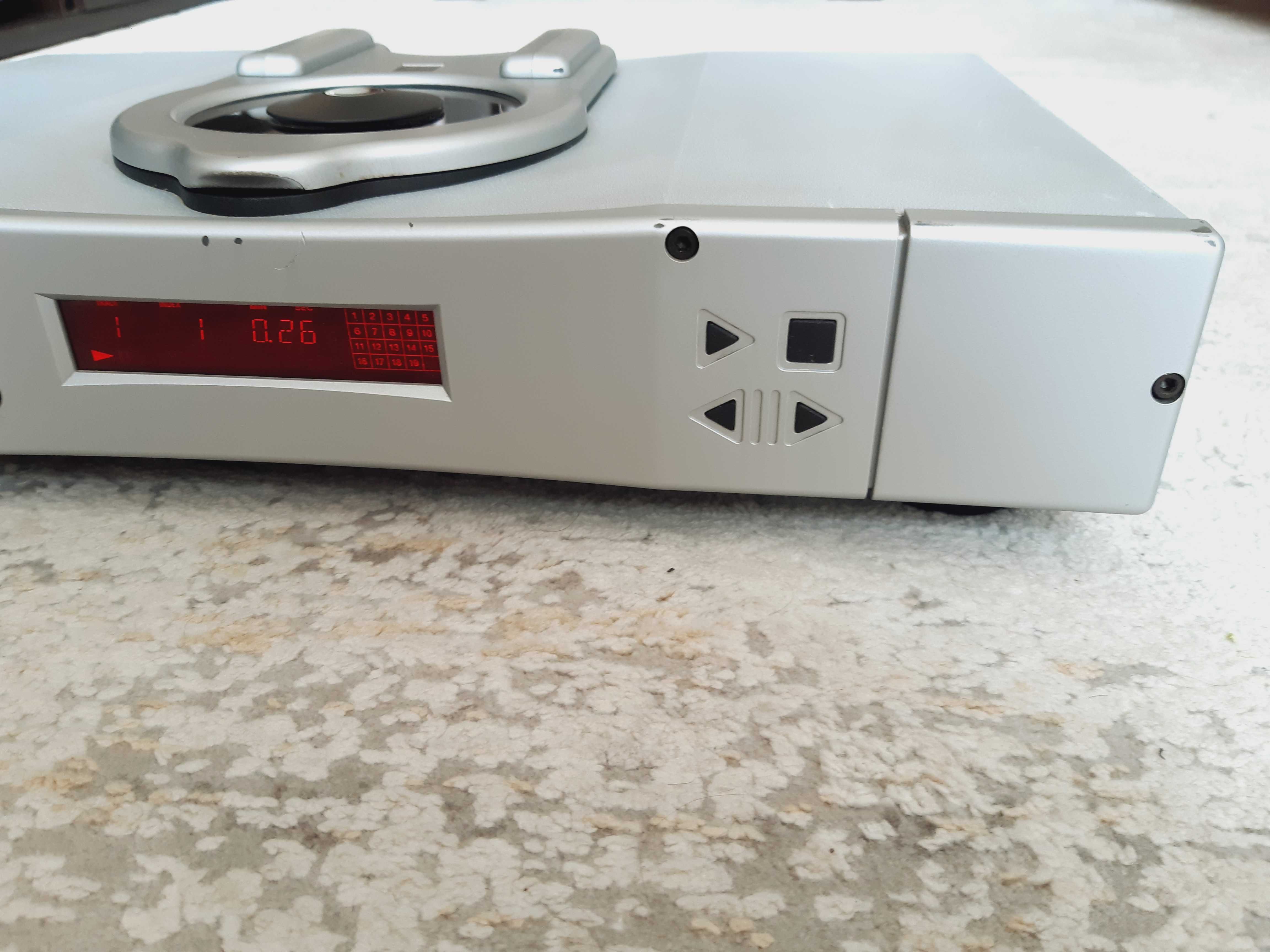 CD Rega Planet 2000