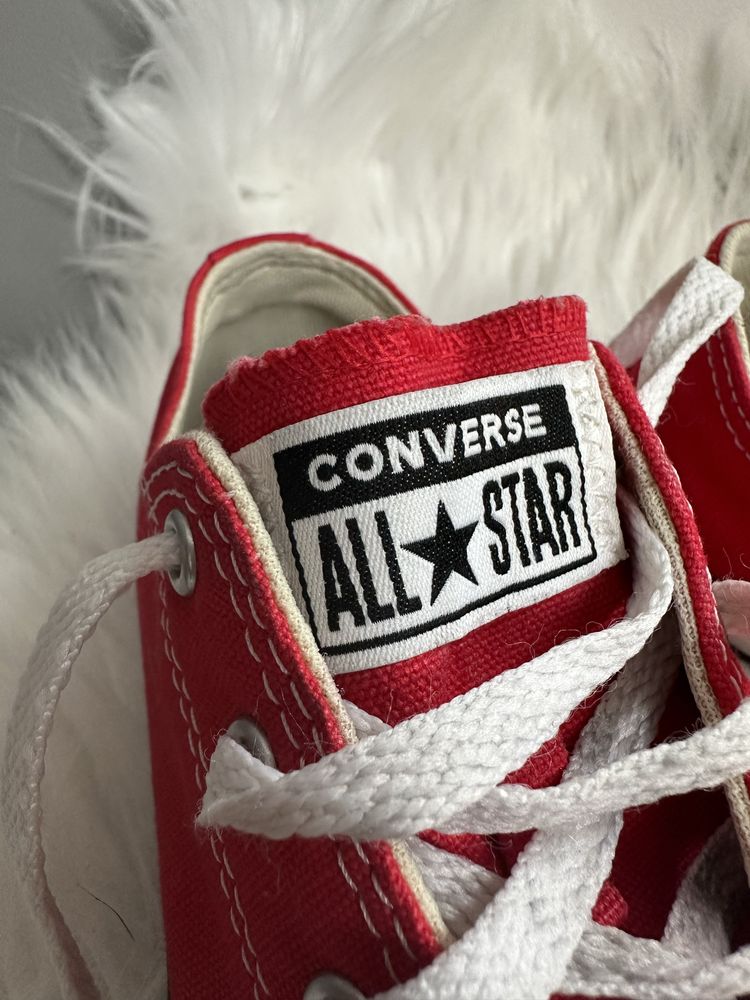 Czerwone trampki Converse