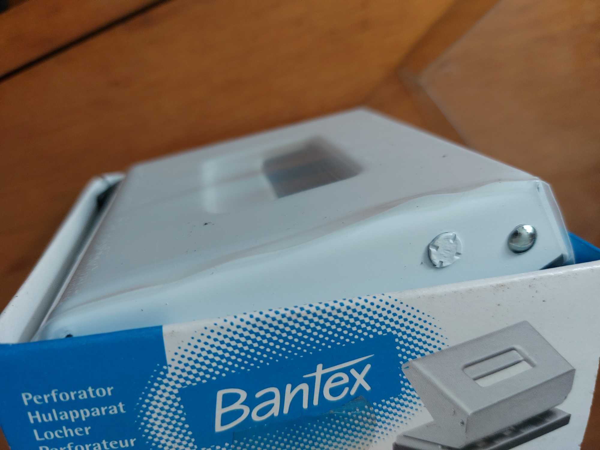 Furador de escritório NOVO na caixa