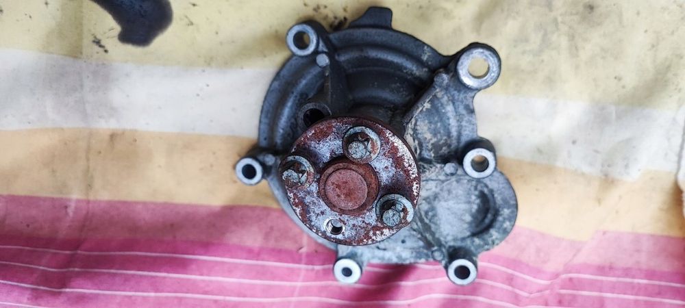 MERCEDES W203 W211 1.8 KOMPRESOR 1.8K POMPA WODY