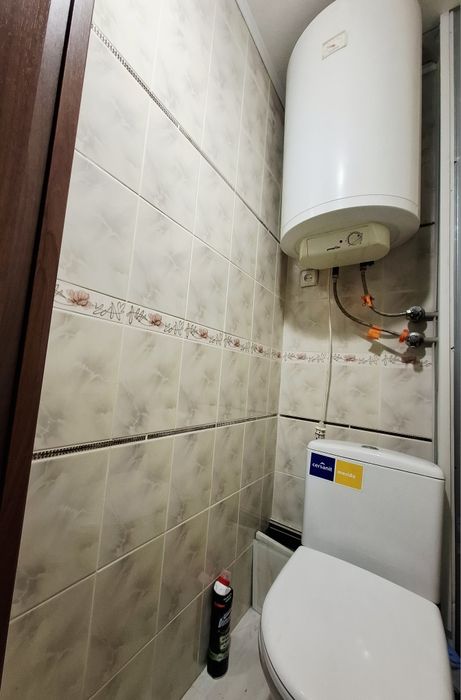 Продам 2-х ком. квартиру  2/9 ул. Героев 55 Бригады