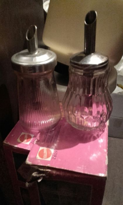 Komplet 2 cukiernic szklanych