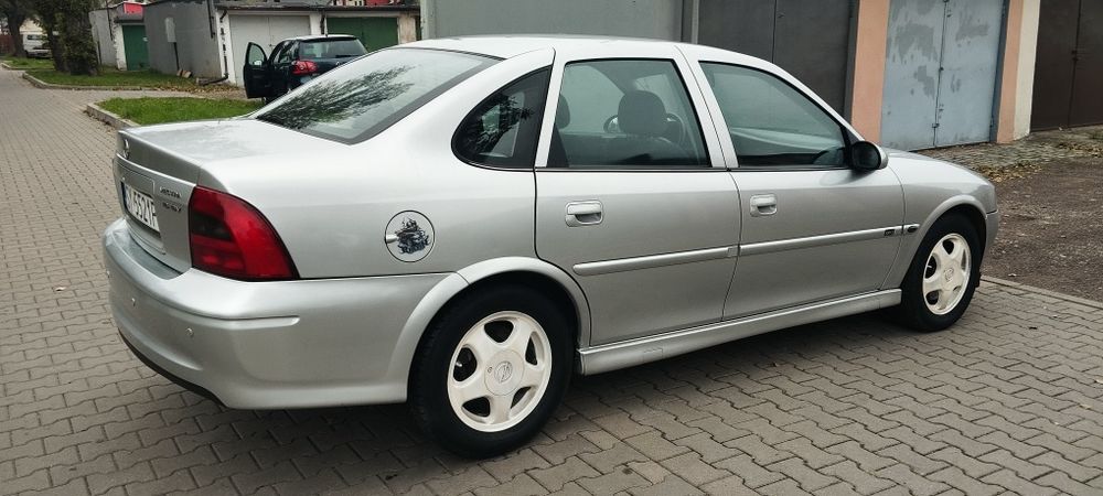 Opel Vectra 1.6 16V 101 kM 1999 r. Serwisowany. Klima. Bez Rdzy.