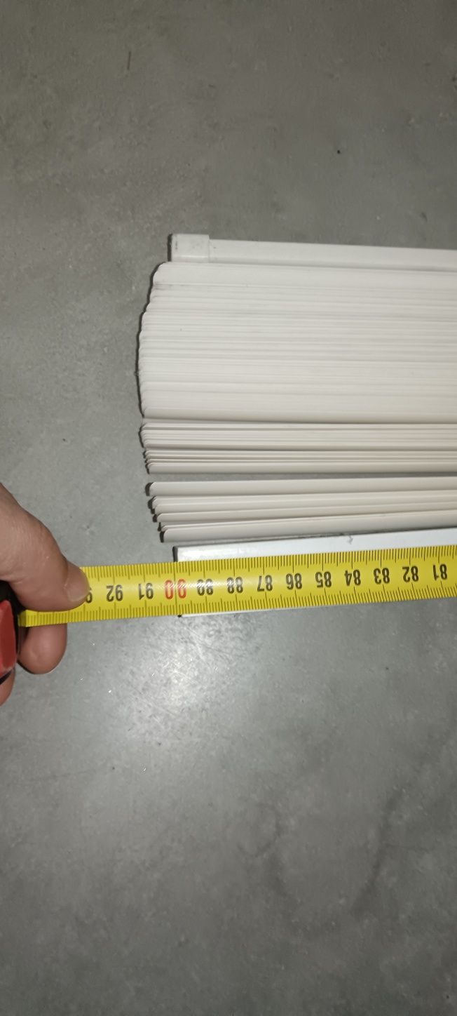 Persianas PVC e metálicas